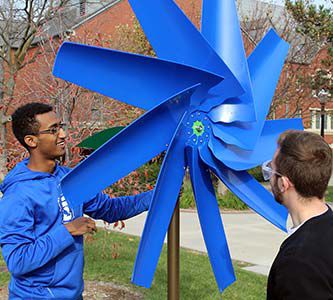 Students with EnergiPlant