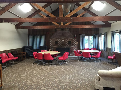 North end living area of Jogues Lodges