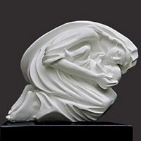 Maternal Bond sculpture