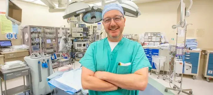 Reisbig in the operating room