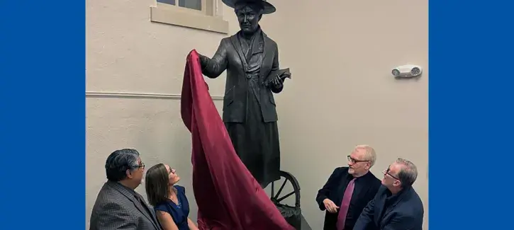 Willa Cather statue unveiling in Red Cloud