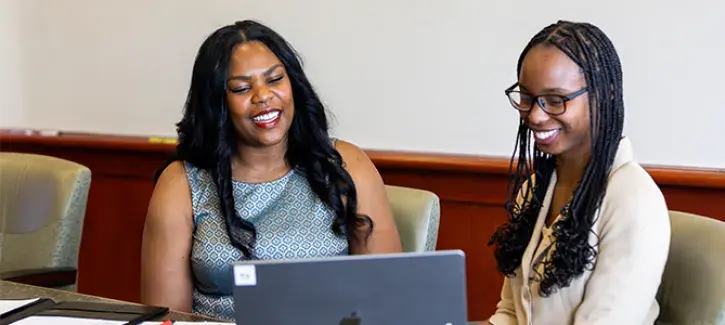 Law student getting entrepreneurship guidance