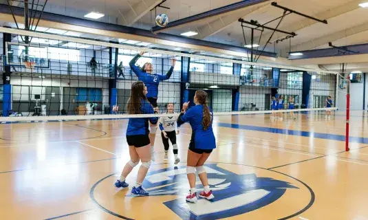 Club volleyball at Creighton