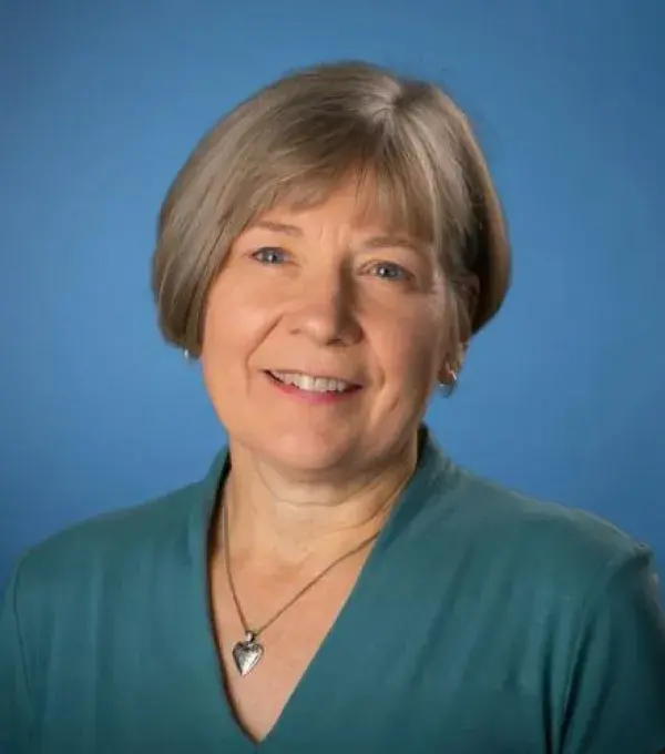Carol Lomneth