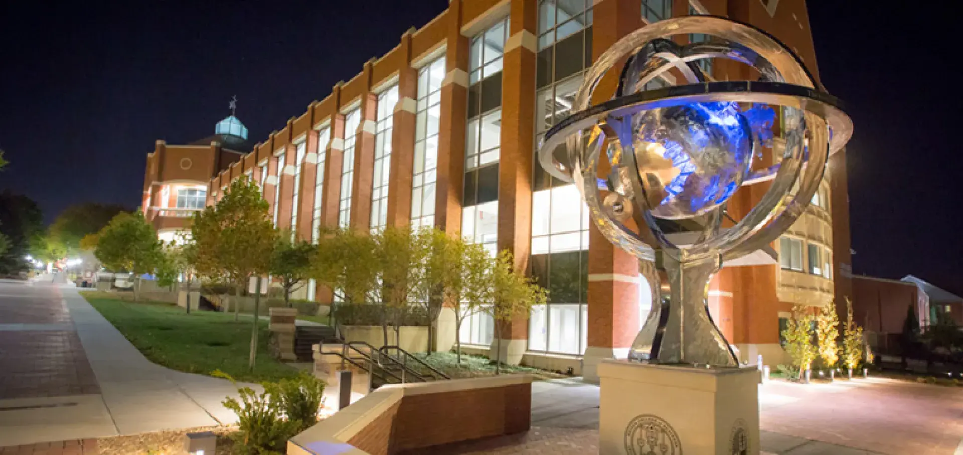 the globe at heider college of business creighton university