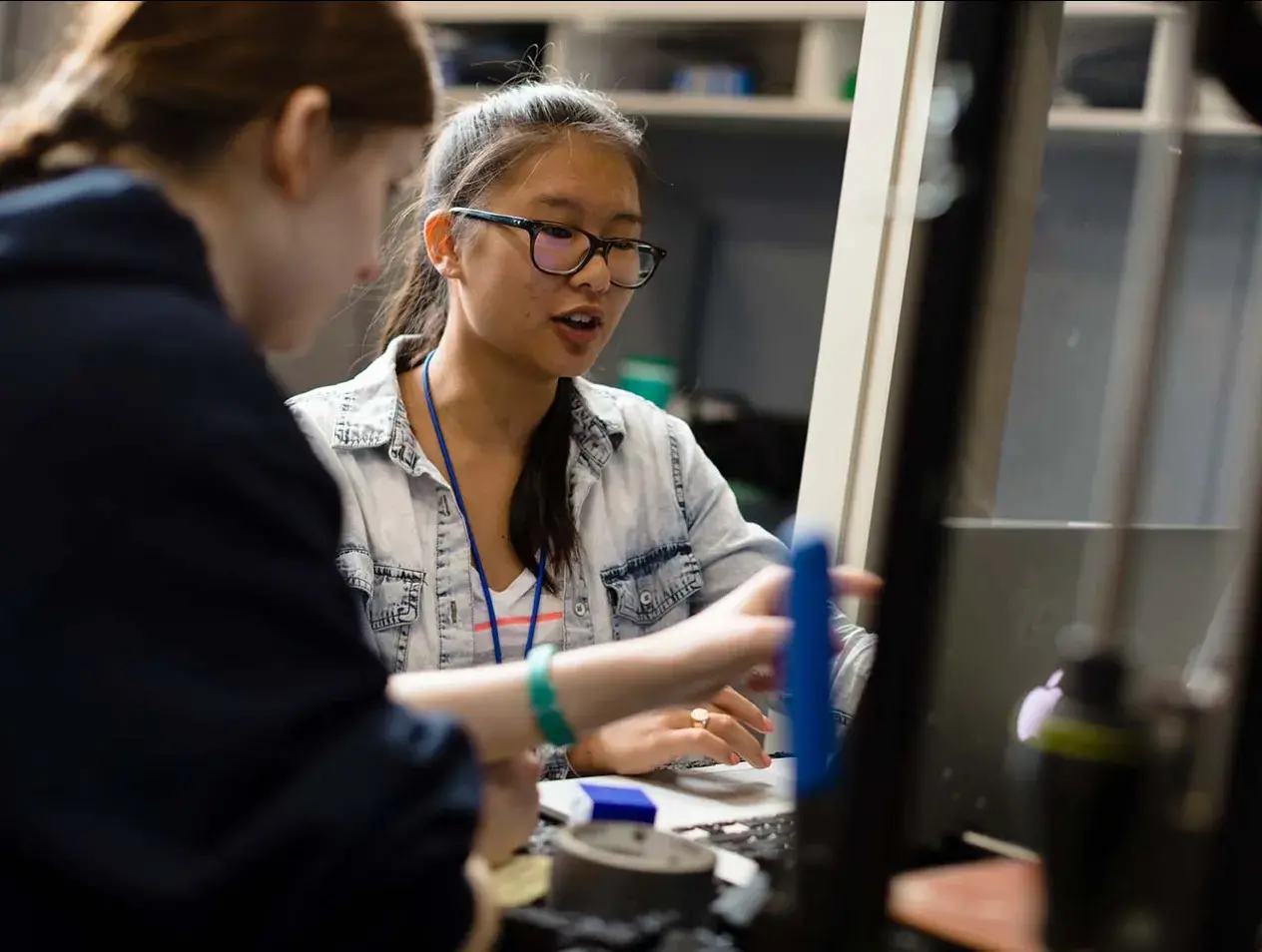 Students collaborating in Radlab