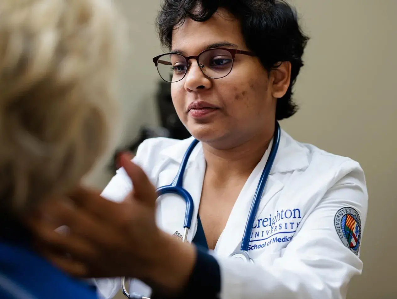 Medical student in clinical research setting