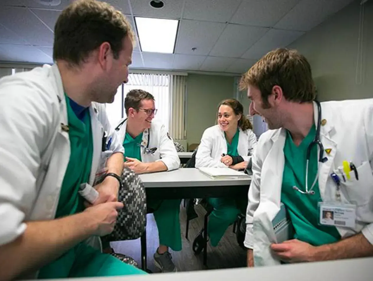 medschool students interacting