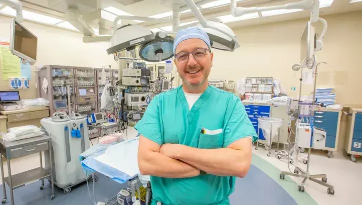 Reisbig in the operating room