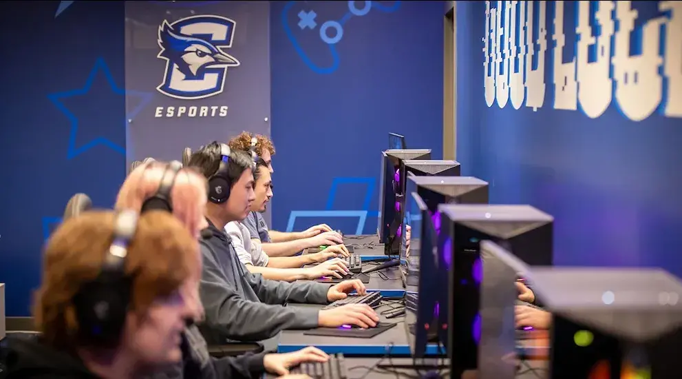Students participating in esports 