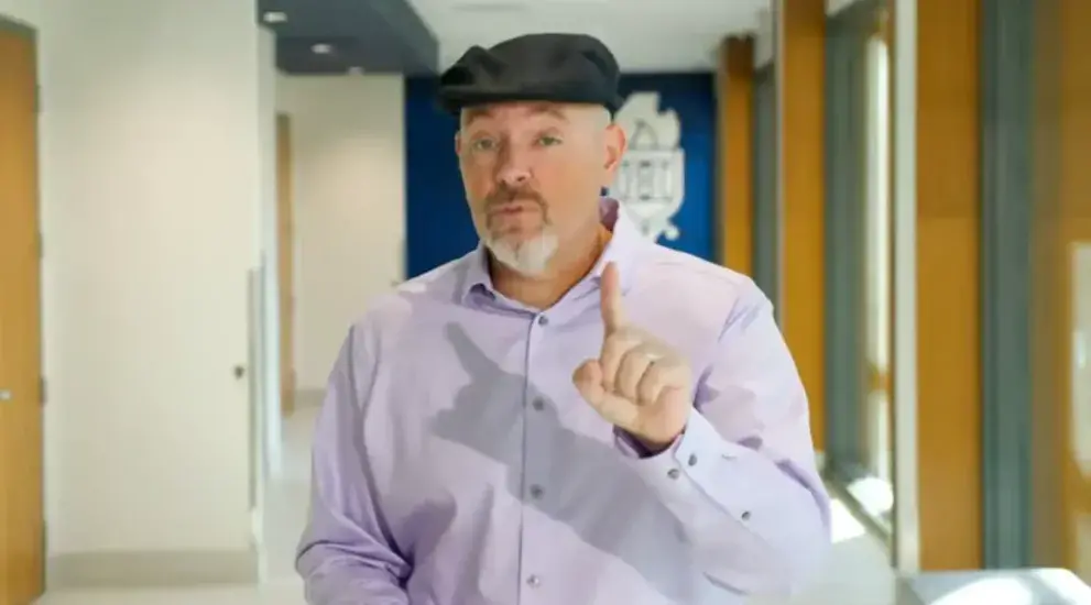 Klontz talking on camera