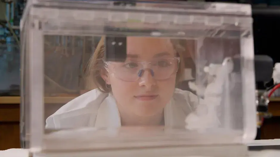 Ally Einbeck Video